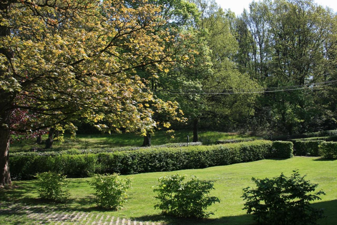 Chateau De Bonne Esperance Huy Bagian luar foto