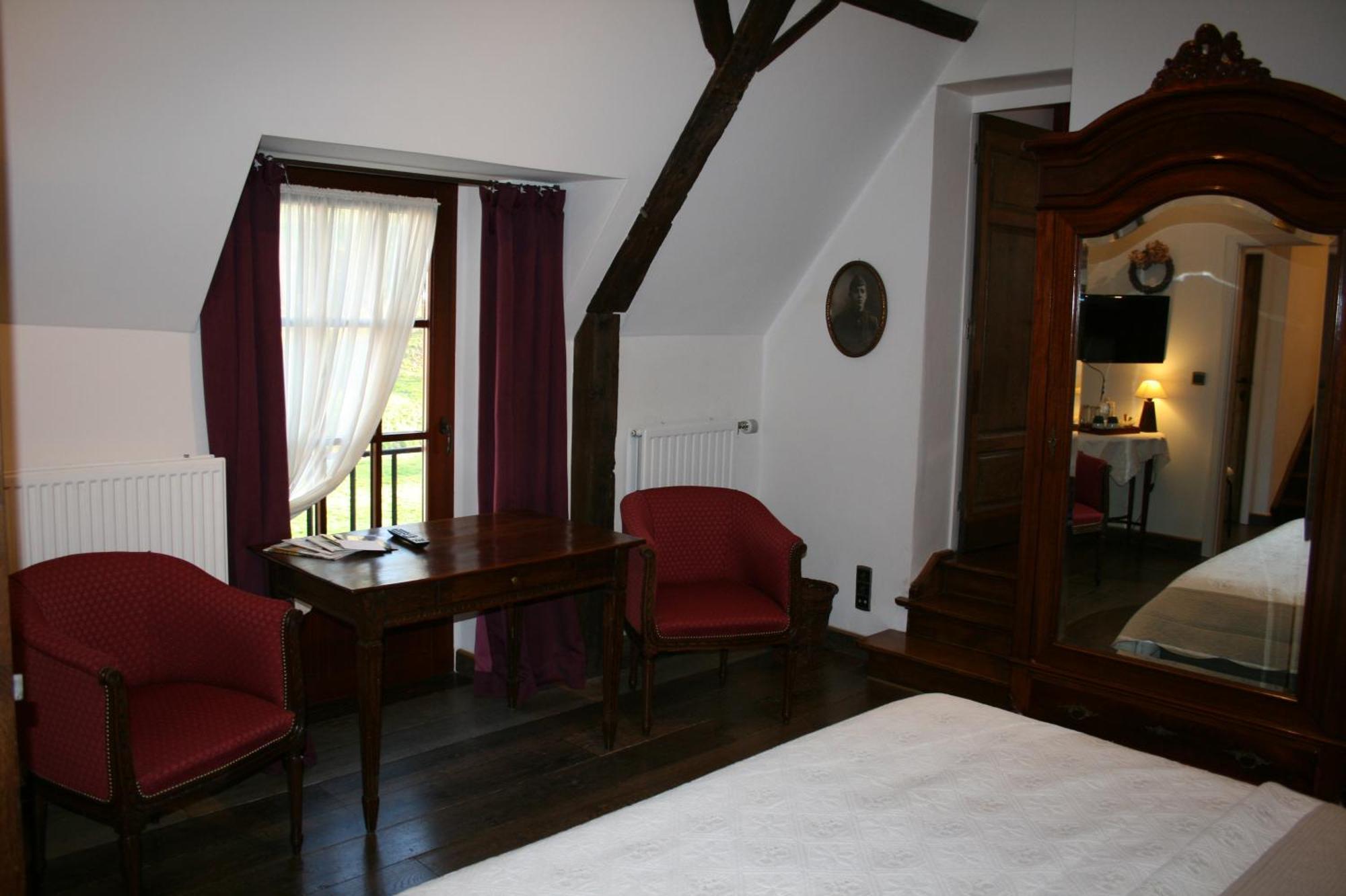 Chateau De Bonne Esperance Huy Bagian luar foto
